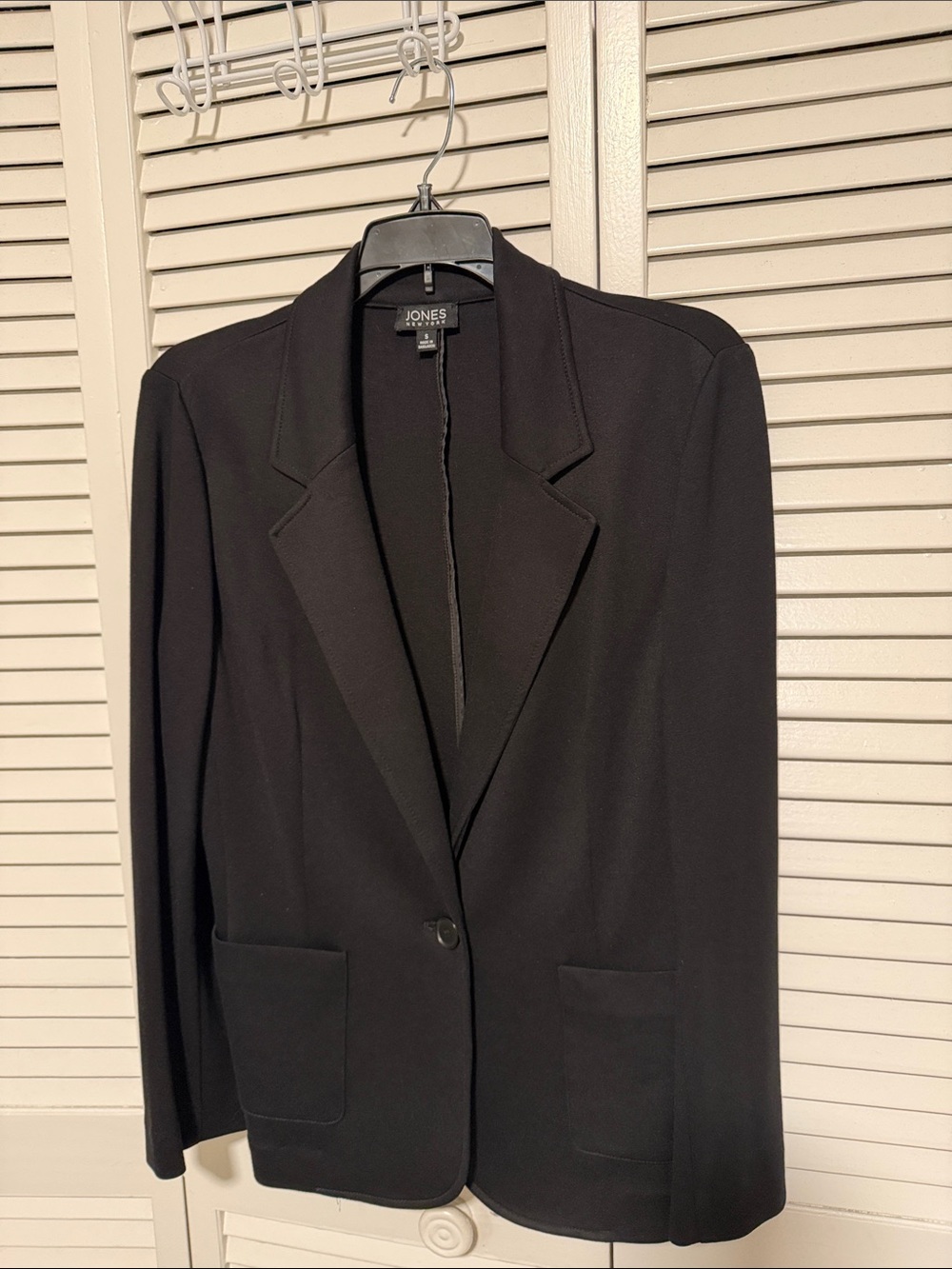 Jones New York Black Tailored One-Button Blazer